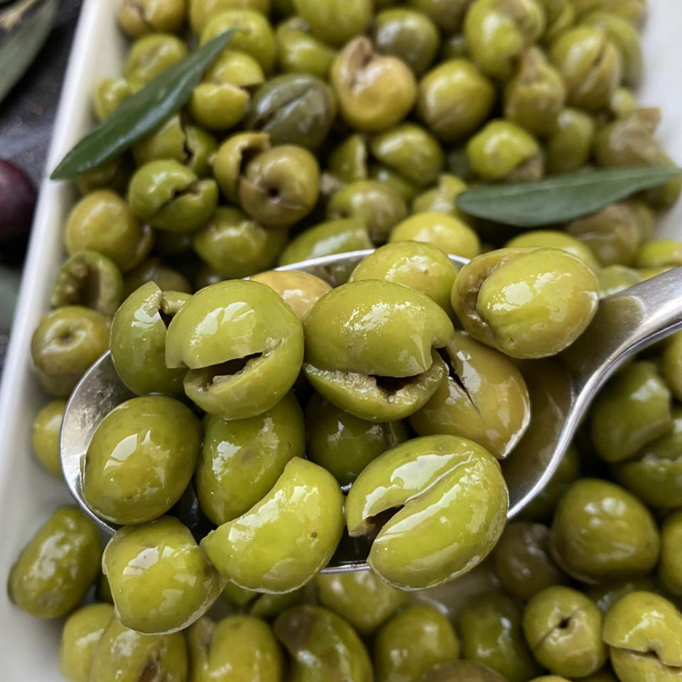 HATAY ÇEKİRDEKSİZ YEŞİL ZEYTİN KG  KAŞIK